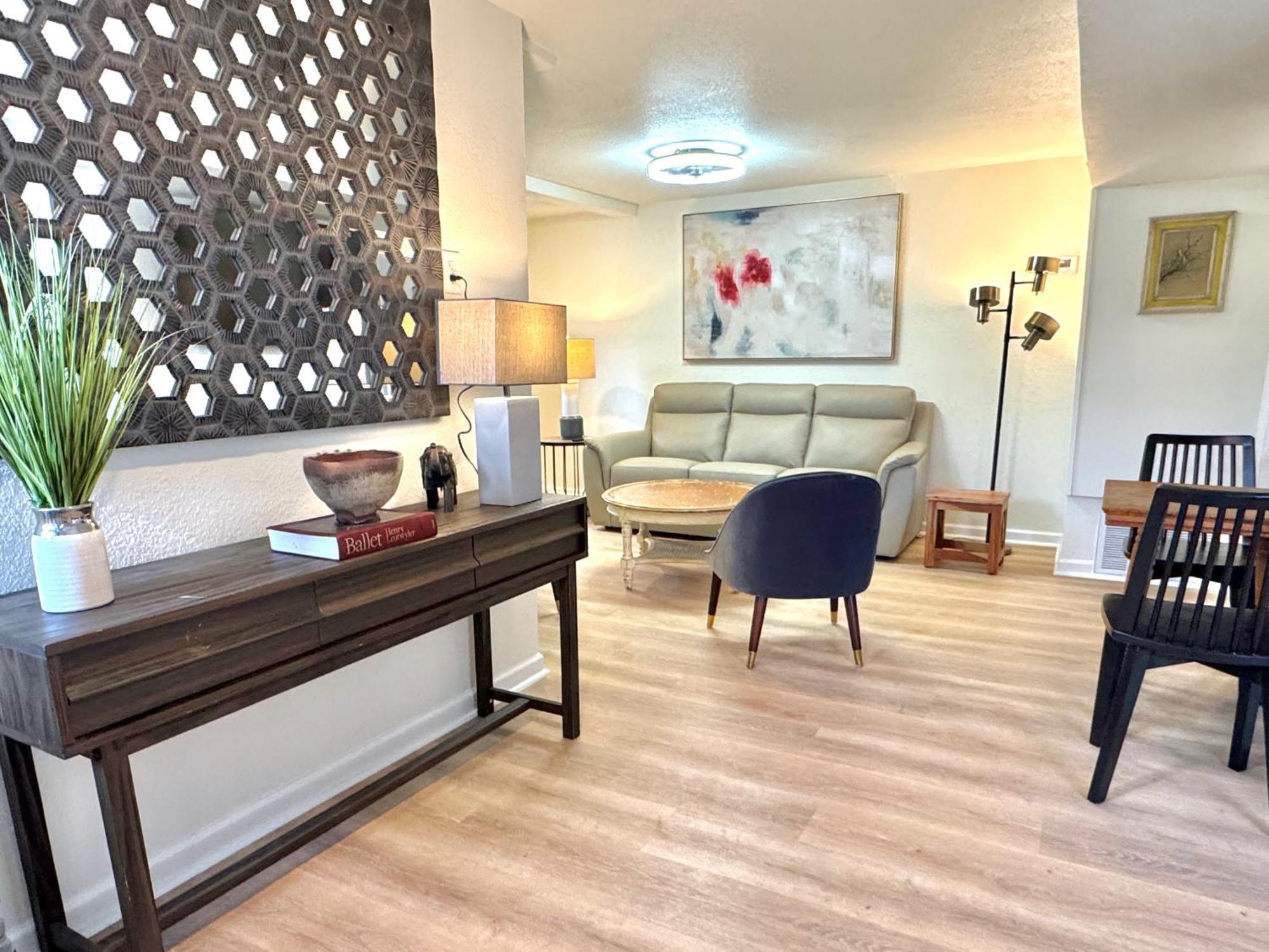Upgraded Suite - Easy Access To Uptown #N29 Oklahoma City Extérieur photo