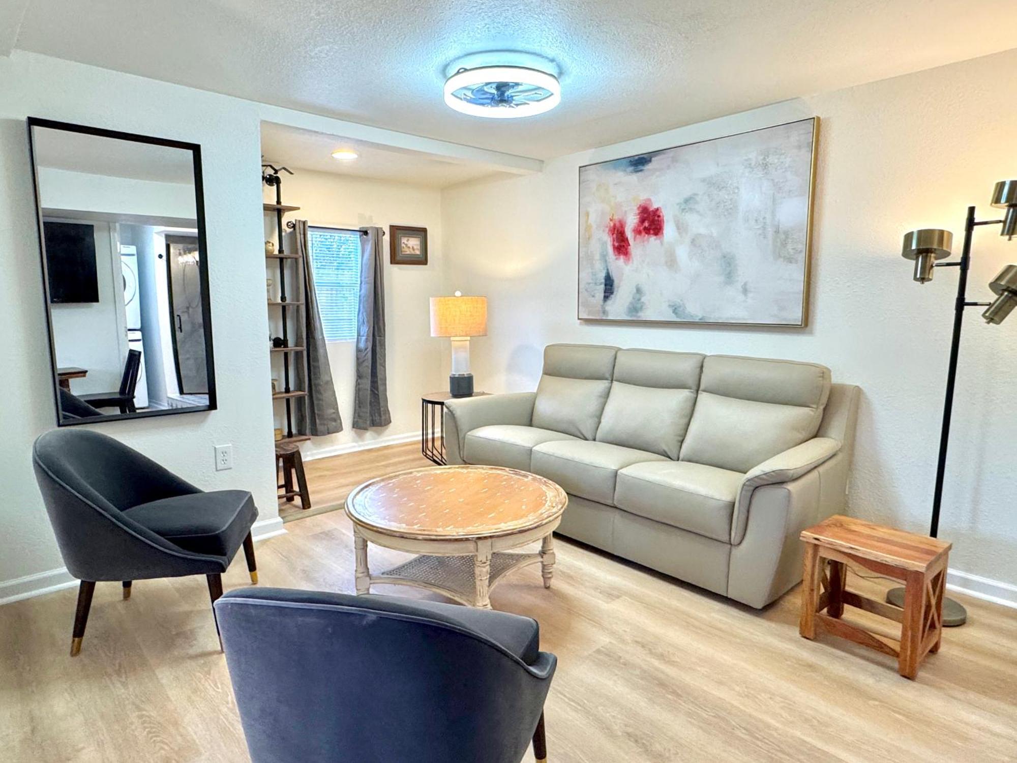 Upgraded Suite - Easy Access To Uptown #N29 Oklahoma City Extérieur photo